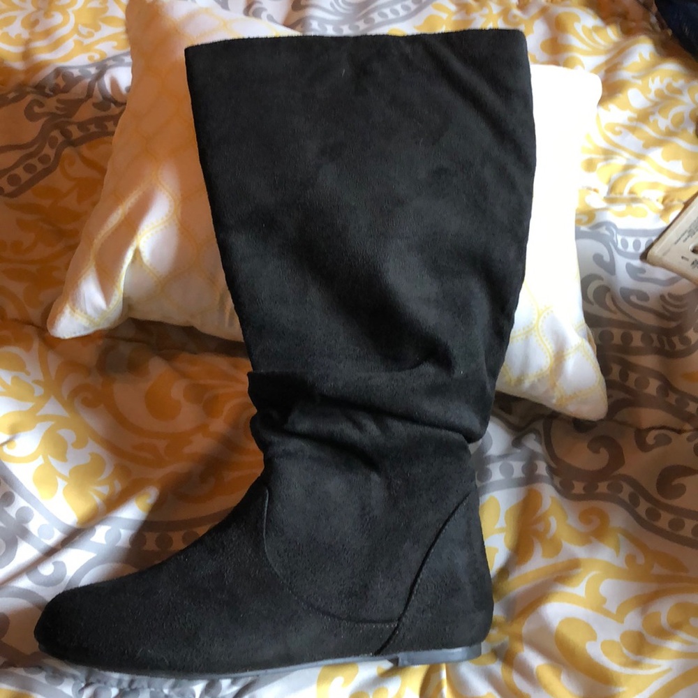 Journee Collection Rebecca wide calf slouch boot